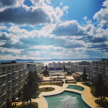 Апартхотел Atlantis Sea View