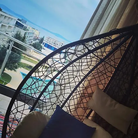 Atlantis Sea View 4* 布尔加斯