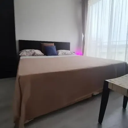 Atlantis Sea View 公寓式酒店