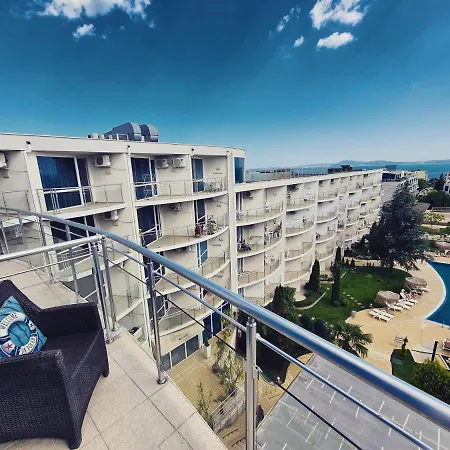 Atlantis Sea View Апарт-отель