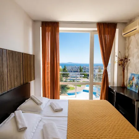 Atlantis Sea View 4* 布尔加斯