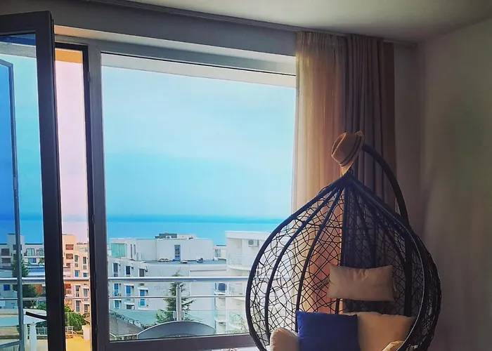 Atlantis Sea View Апарт-отель