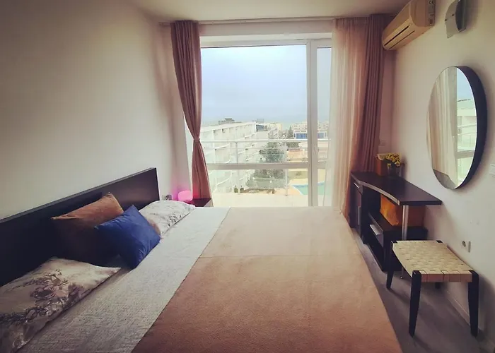 Atlantis Sea View Апарт-отель