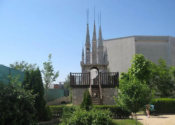 Atlantis Sea View Апарт-отель 4*